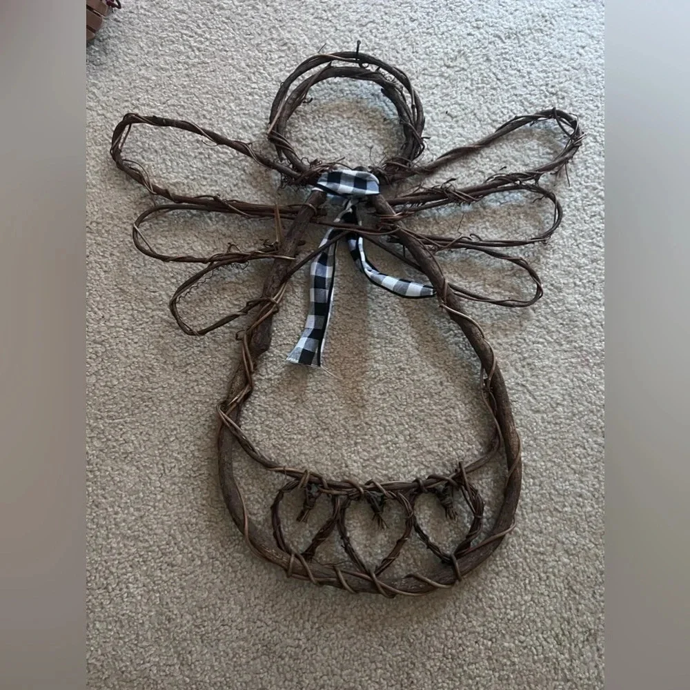 Angel Shaped Grapevine Natural Hanging Twig Wreath Hearts